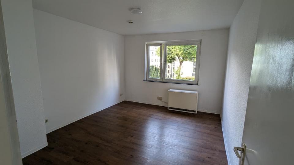 Etagenwohnung Essen Stadtkern - 2 Zimmer, 58 m&sup2;, 550&euro; | Angebot:26021648