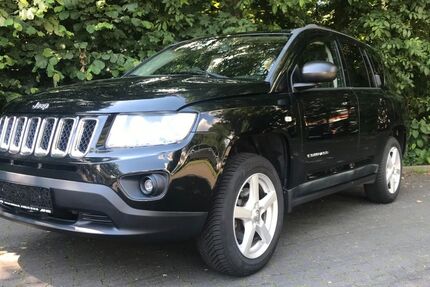 Jeep Compass 135.020 km 8.499 &euro; Wuppertal 42389