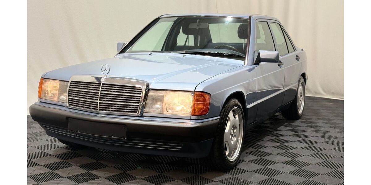 Mercedes-Benz 190 108.000 km 10.500 &euro; Solingen 42657