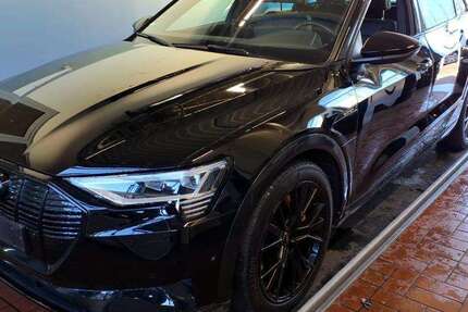 Audi e-tron 75.033 km 33.935 &euro; Hagen 58091
