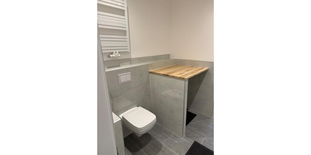 Etagenwohnung Schwelm - 2 Zimmer, 94 m&sup2;, 1.110&euro; | Angebot:26489840