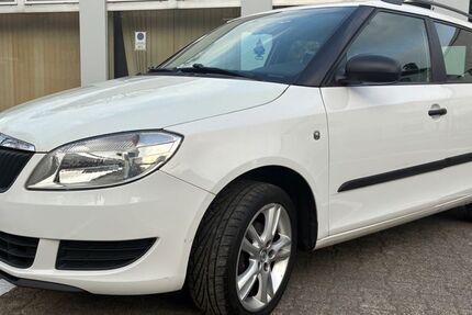 Skoda Fabia 247.000 km 2.450 &euro; Wuppertal 42277