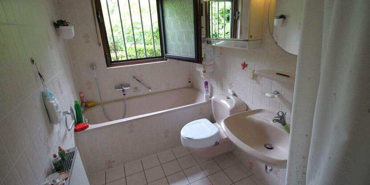 Einfamilienhaus Düsseldorf Angermund - 5 Zimmer, 116 m&sup2;, 700.000&euro; | Angebot:25665192