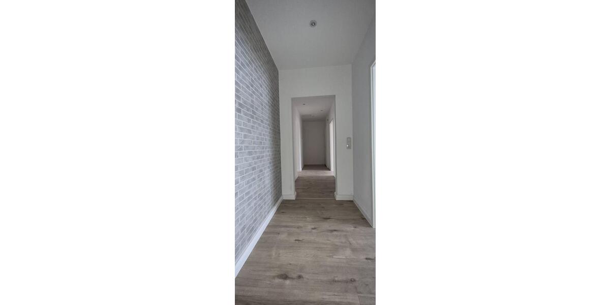 Etagenwohnung Wuppertal Barmen - 2 Zimmer, 80 m&sup2;, 720&euro; | Angebot:25125204