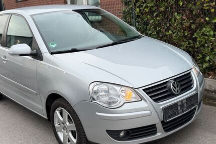 VW Polo 99.750 km 3.399 &euro; Gelsenkirchen 45881