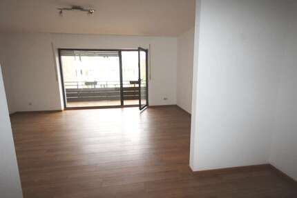 Wohnung Düsseldorf Unterbach - 1 Zimmer, 50 m&sup2;, 465&euro; | Angebot:26090857