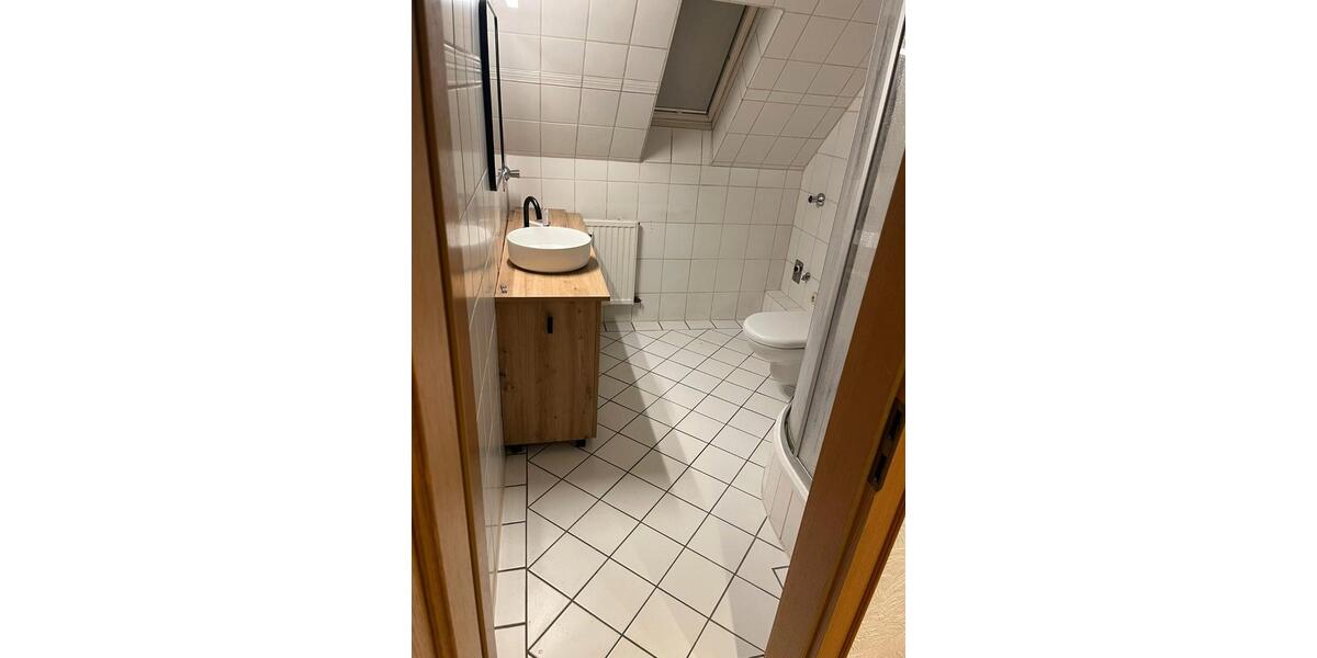 Dachgeschoßwohnung Essen Stadtbezirk IX - 1.5 Zimmer, 98 m&sup2;, 790&euro; | Angebot:26492816