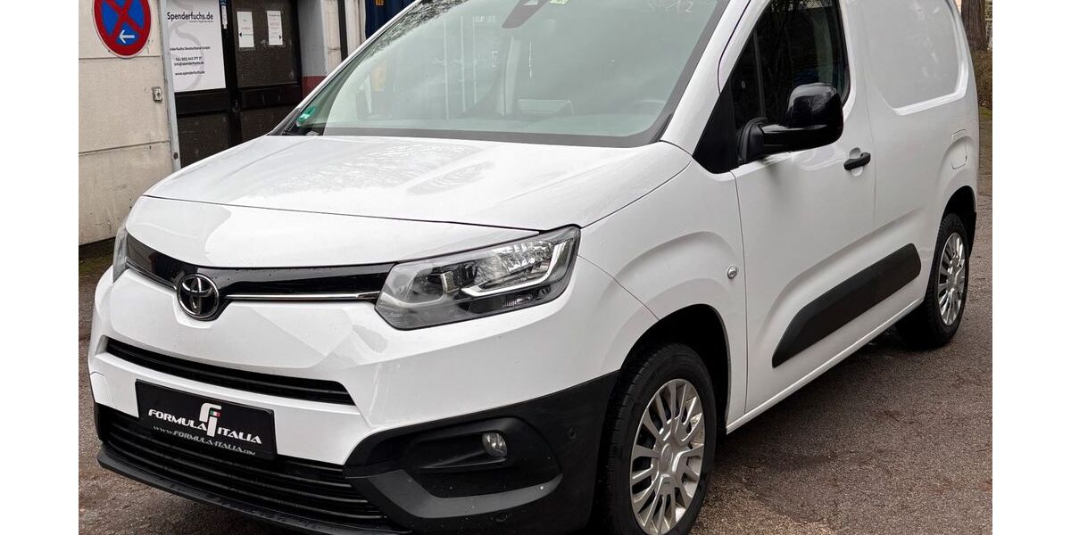 Toyota Proace City 83.400 km 13.990 &euro; Solingen 42697