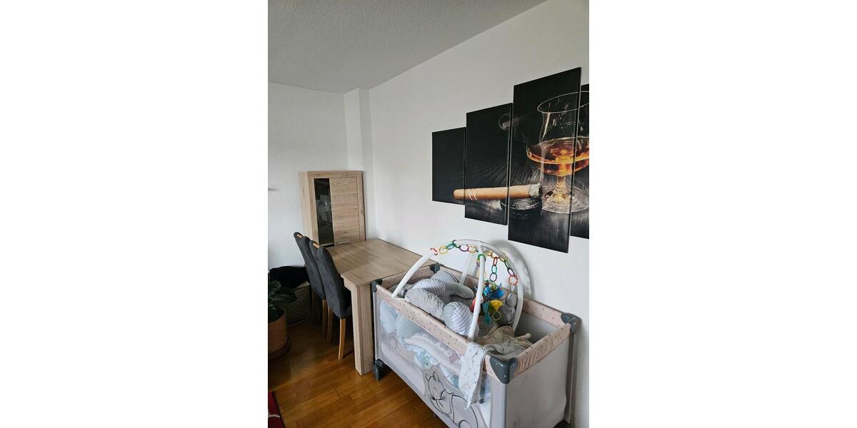 Dachgeschoßwohnung Gelsenkirchen Gelsenkirchen-Mitte - 2 Zimmer, 75 m&sup2;, 640&euro; | Angebot:26532677