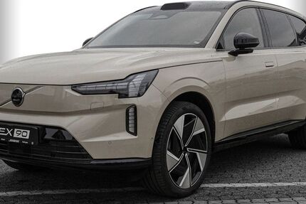 Volvo EX90 2.999 km 77.780 &euro; Hilden 40721