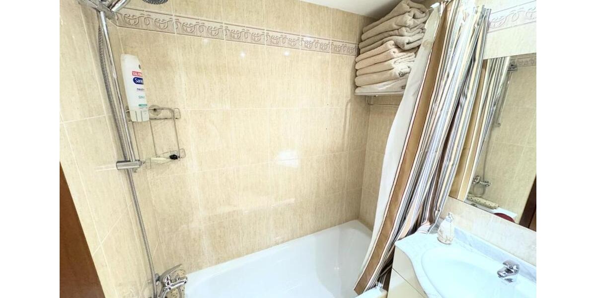 Ferienimmobilie Wuppertal Unterbarmen - 1.500&euro; | Angebot:23796115