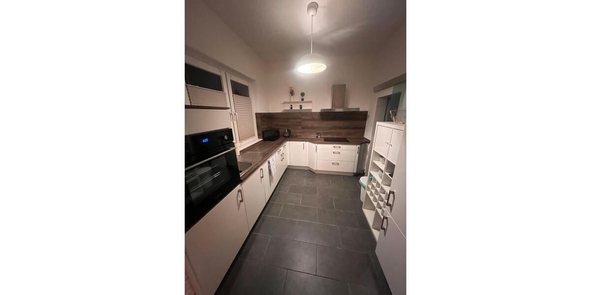 Erdgeschoßwohnung Remscheid Lüttringhausen - 3 Zimmer, 75 m&sup2;, 1.100&euro; | Angebot:26035003