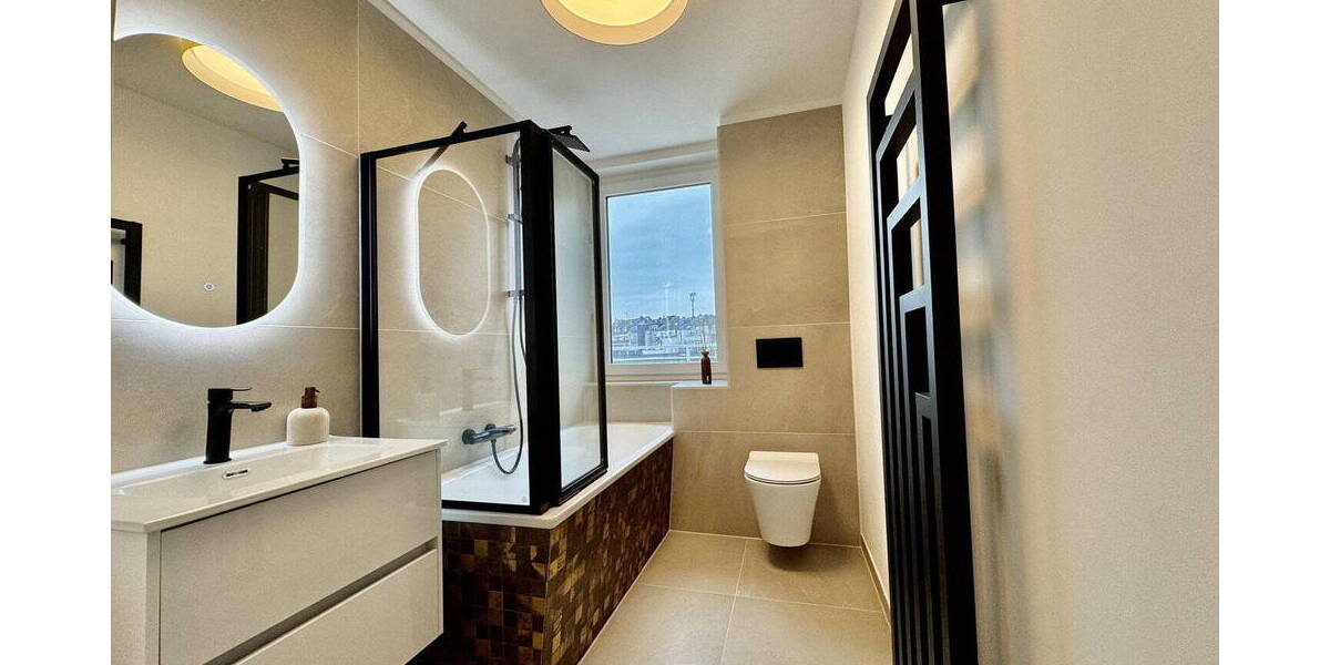 Etagenwohnung Düsseldorf Stadtmitte - 2 Zimmer, 60 m&sup2;, 330.000&euro; | Angebot:25927878