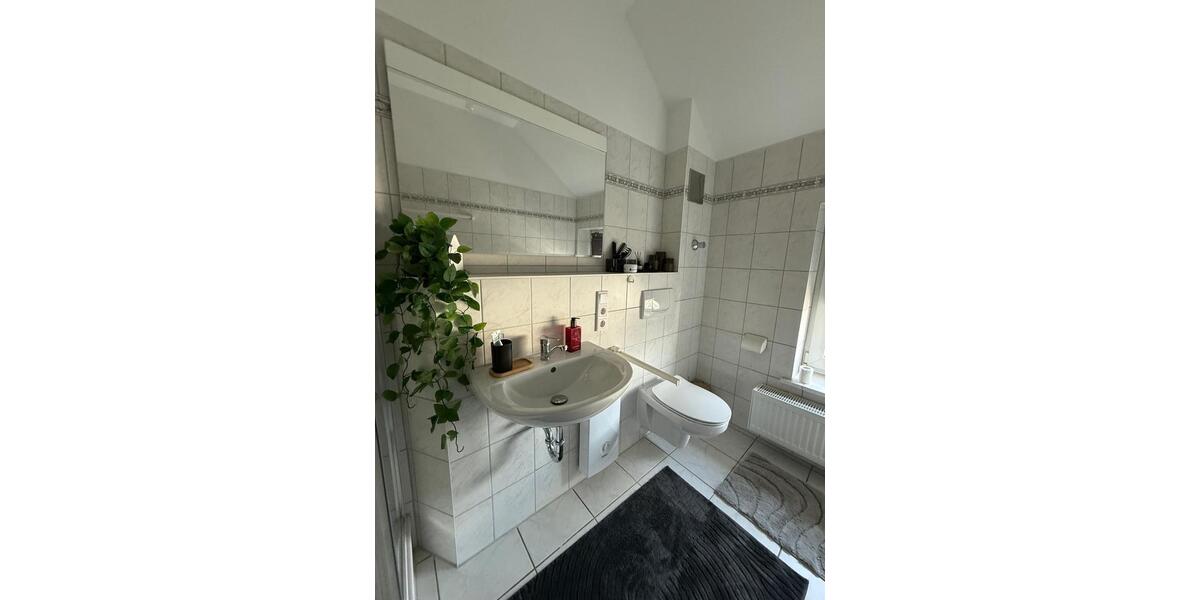 Etagenwohnung Heiligenhaus - 1 Zimmer, 35 m&sup2;, 390&euro; | Angebot:26554751