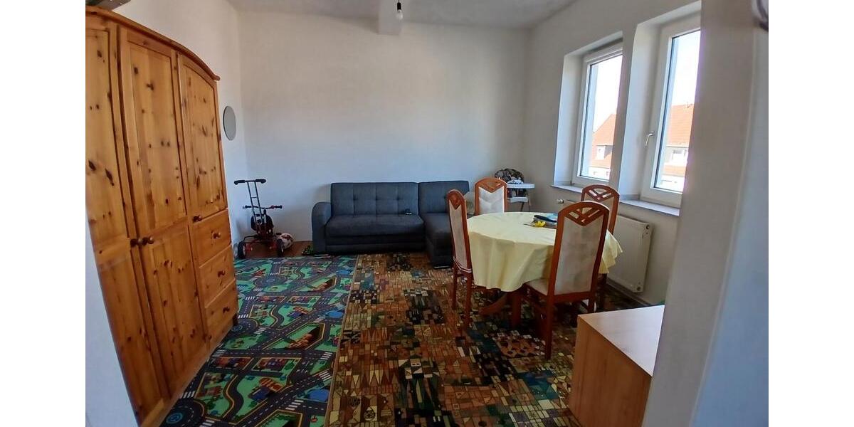 Dachgeschoßwohnung Bochum Eppendorf - 4 Zimmer, 90 m&sup2;, 500&euro; | Angebot:25179110