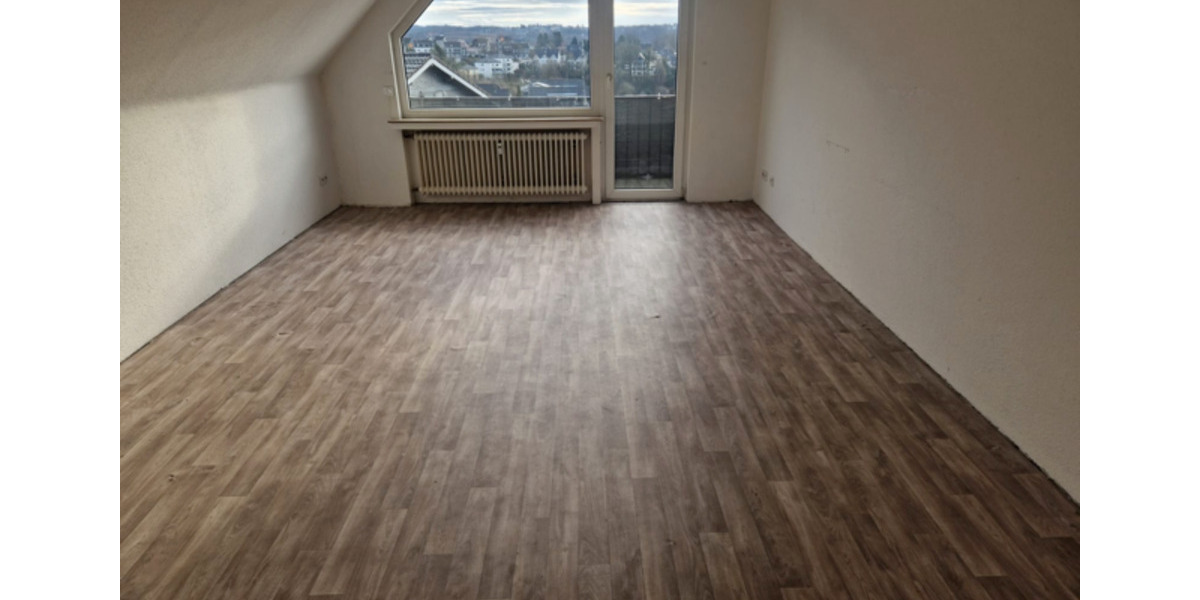 Dachgeschoßwohnung Remscheid Remscheid-Süd - 1 Zimmer, 37 m&sup2;, 290&euro; | Angebot:25180567