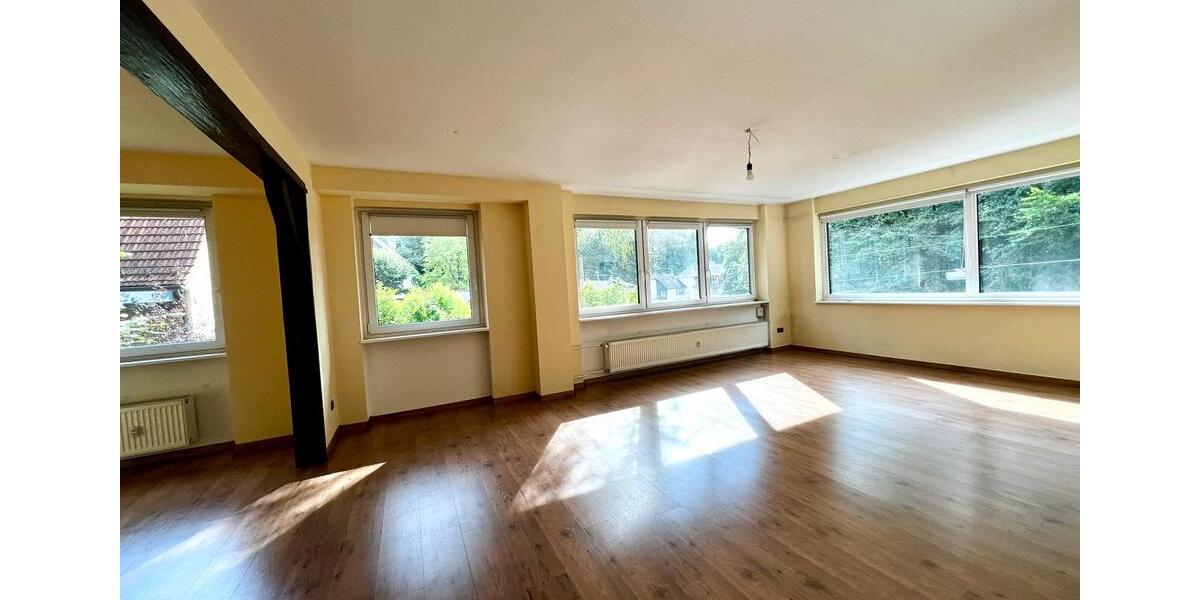 Etagenwohnung Wuppertal Sedansberg - 4 Zimmer, 115 m&sup2;, 1.100&euro; | Angebot:26168563
