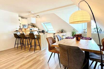 Wohnung Velbert Mitte - 3 Zimmer, 131 m&sup2;, 359.000&euro; | Angebot:25689209