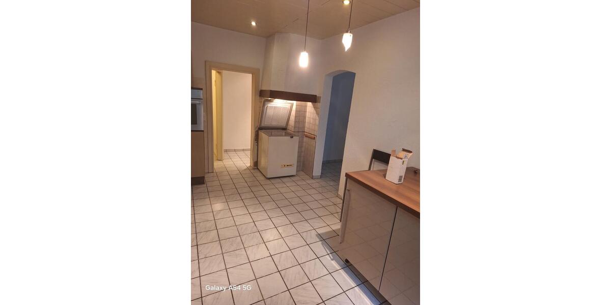 Maisonettenwohnung Essen Stadtbezirk VII - 5 Zimmer, 126 m&sup2;, 1.750&euro; | Angebot:26635297