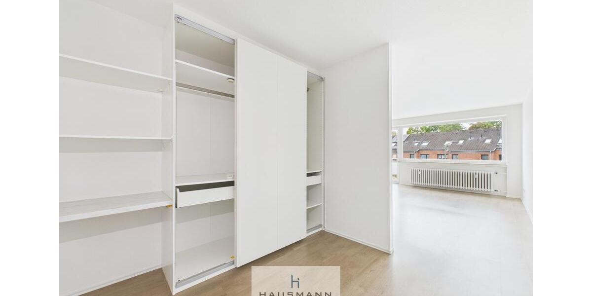 Etagenwohnung Düsseldorf Stadtbezirk 8 - 3 Zimmer, 109 m&sup2;, 1.450&euro; | Angebot:24157205