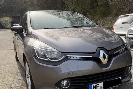 Renault Clio 112.000 km 6.200 &euro; Erkrath 40699