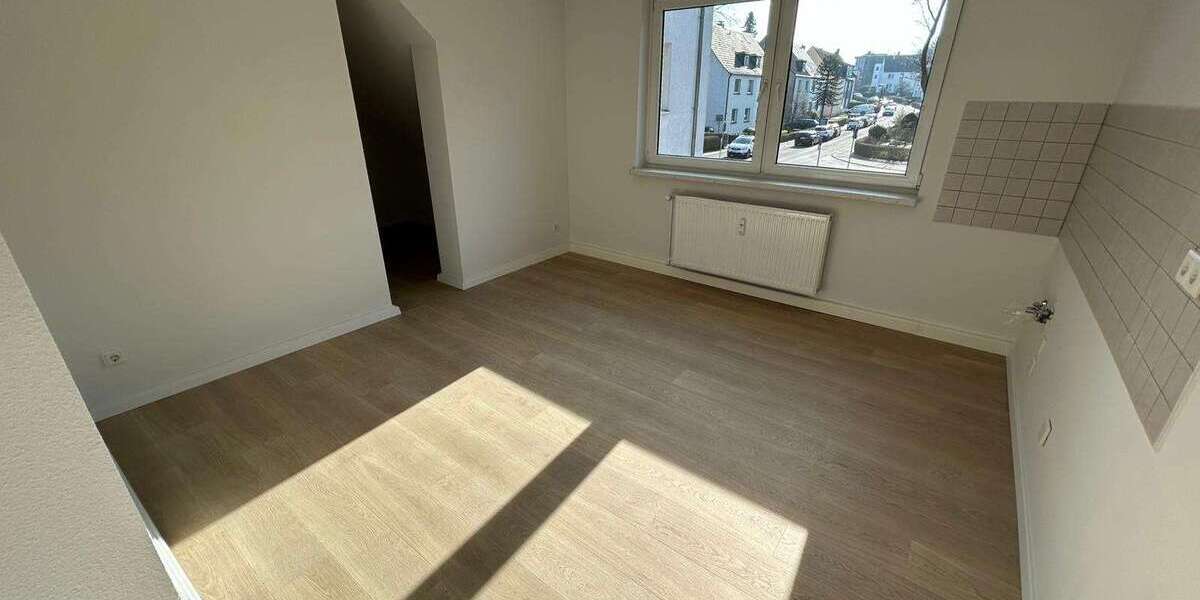 Etagenwohnung Bochum Wiemelhausen - 3.5 Zimmer, 89 m&sup2;, 1.101&euro; | Angebot:25357248