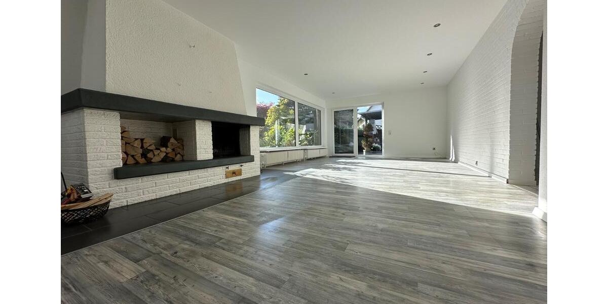 Erdgeschoßwohnung Schalksmühle - 4 Zimmer, 125 m&sup2;, 900&euro; | Angebot:26492779