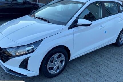 Hyundai i20 2.055 km 19.590 &euro; Hattingen 45525