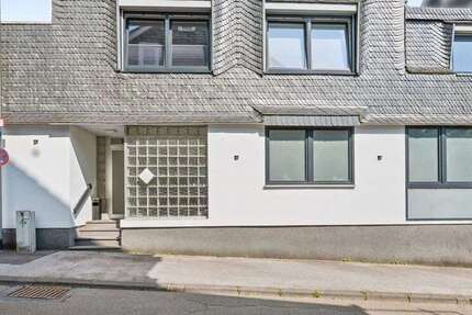 Haus Remscheid Lüttringhausen - 4 Zimmer, 154 m&sup2;, 495.000&euro; | Angebot:22198286