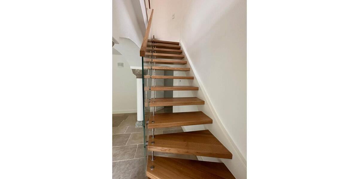 Erdgeschoßwohnung Solingen Ohligs - 4 Zimmer, 168 m&sup2;, 2.550&euro; | Angebot:25918620