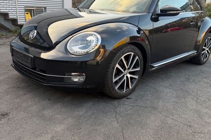 VW Beetle 130.089 km 7.900 &euro; Bochum 44809