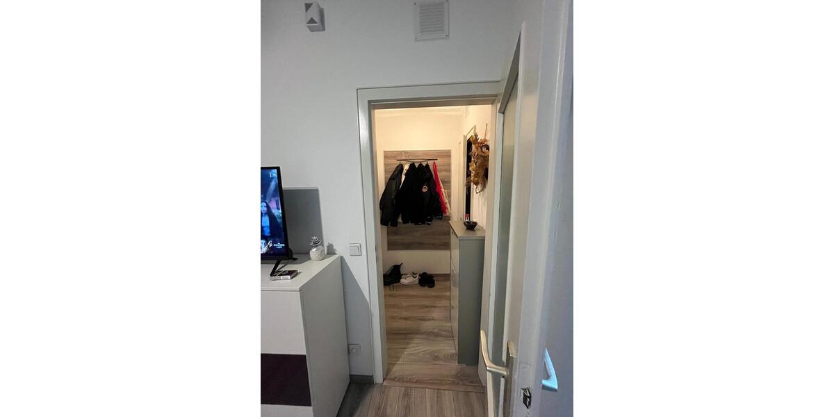 Erdgeschoßwohnung Wuppertal Gemarkung Elberfeld - 1 Zimmer, 27 m&sup2;, 290&euro; | Angebot:26616639