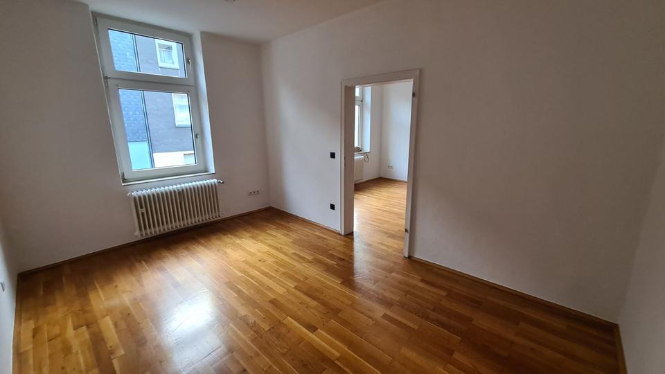Etagenwohnung Essen Stadtbezirk III - 2 Zimmer, 47 m&sup2;, 415&euro; | Angebot:25541286