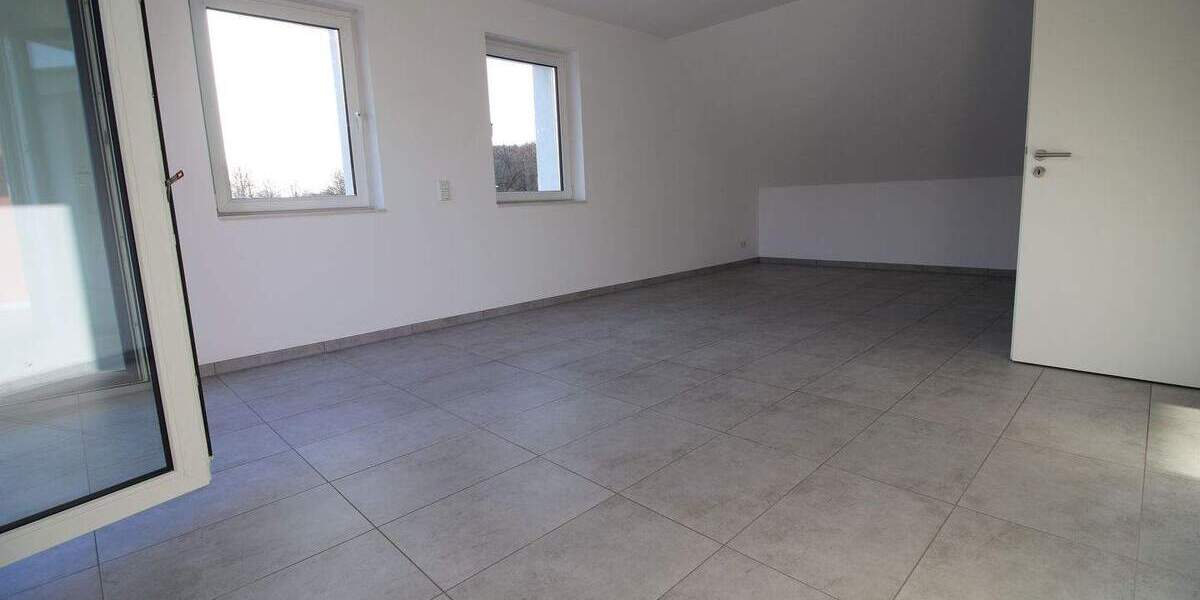 Etagenwohnung Hagen Haspe - 2 Zimmer, 74 m&sup2;, 720&euro; | Angebot:25929887