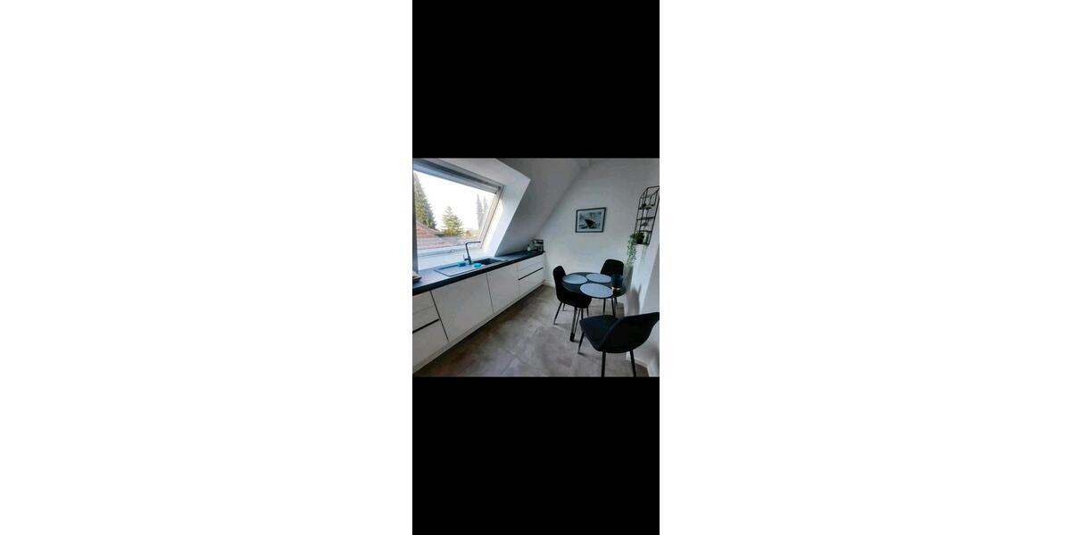 Dachgeschoßwohnung Bochum Bochum-Südwest - 2 Zimmer, 60 m&sup2;, 1.050&euro; | Angebot:26640727