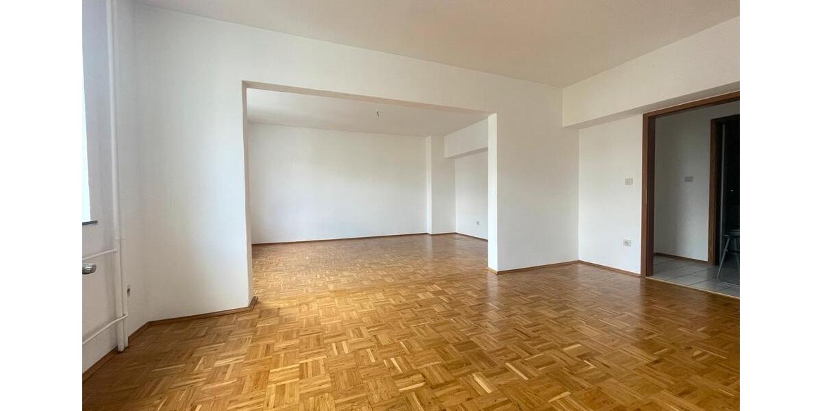 Etagenwohnung Bochum - 3 Zimmer, 98 m&sup2;, 800&euro; | Angebot:26619404