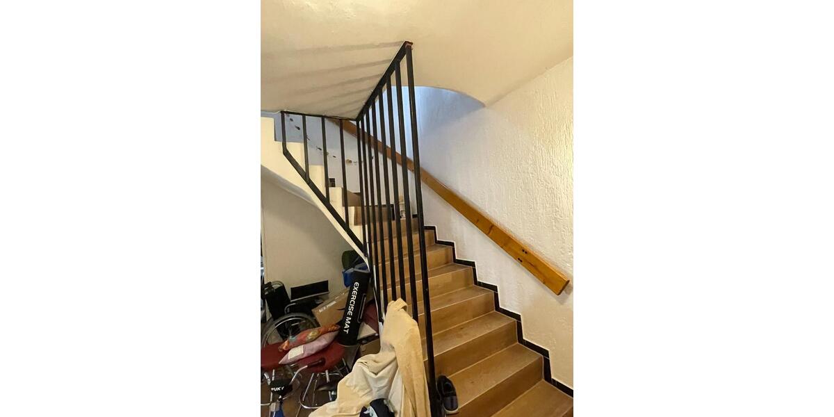 Doppelhaushälfte Wermelskirchen - 4 Zimmer, 200 m&sup2;, 485.000&euro; | Angebot:26041502