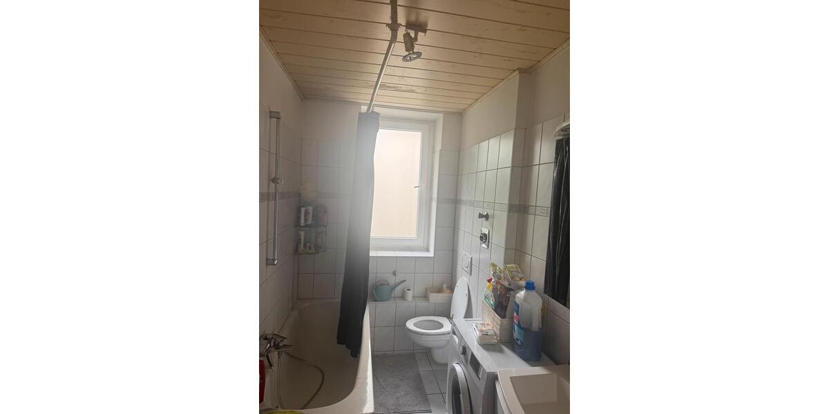 Etagenwohnung Remscheid - 4 Zimmer, 92 m&sup2;, 174.000&euro; | Angebot:26581891