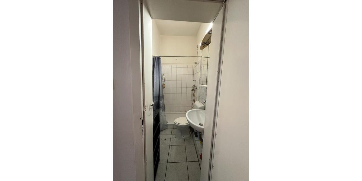 Erdgeschoßwohnung Solingen Höhscheid - 4 Zimmer, 92 m&sup2;, 850&euro; | Angebot:25967625