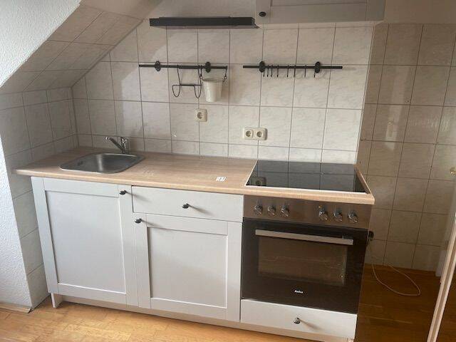Etagenwohnung Essen Rüttenscheid - 2 Zimmer, 35 m&sup2;, 320&euro; | Angebot:25996539