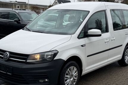 VW Caddy 207.000 km 8.990 &euro; Hilden 40721