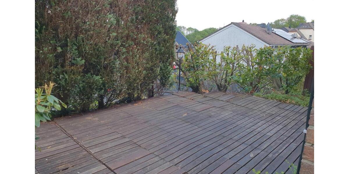 Doppelhaushälfte Remscheid Lüttringhausen - 3 Zimmer, 110 m&sup2;, 1.250&euro; | Angebot:26492599