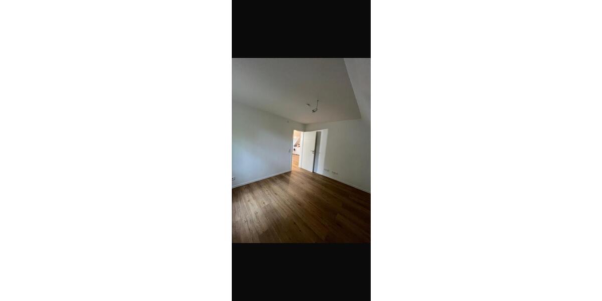 Dachgeschoßwohnung Bochum Bochum-Mitte - 1.5 Zimmer, 39 m&sup2;, 520&euro; | Angebot:25630391