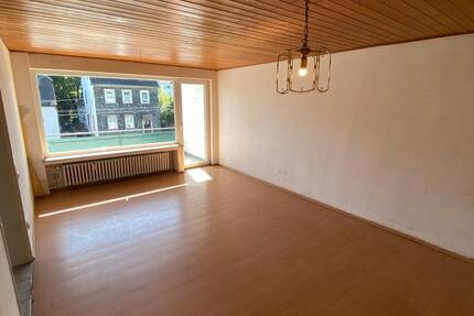 Wohnung Solingen Mitte - 3 Zimmer, 80 m&sup2;, 160.000&euro; | Angebot:25258772