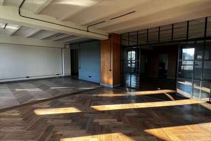 Wohnung Wuppertal Langerfeld - 1.5 Zimmer, 114 m&sup2;, 1.083&euro; | Angebot:21888054