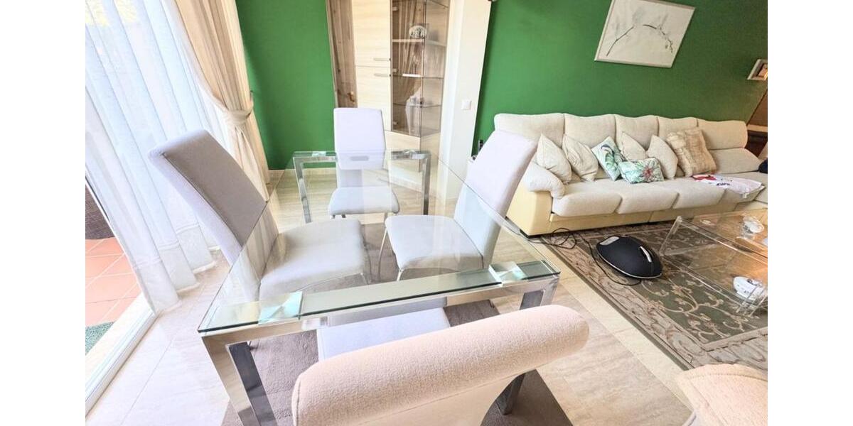 Ferienimmobilie Wuppertal Unterbarmen - 1.500&euro; | Angebot:23796115