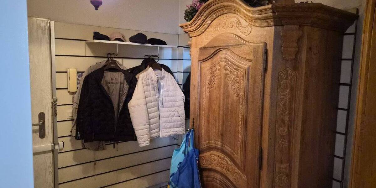 Etagenwohnung Gelsenkirchen Altstadt - 4 Zimmer, 111 m&sup2;, 199.000&euro; | Angebot:26640949