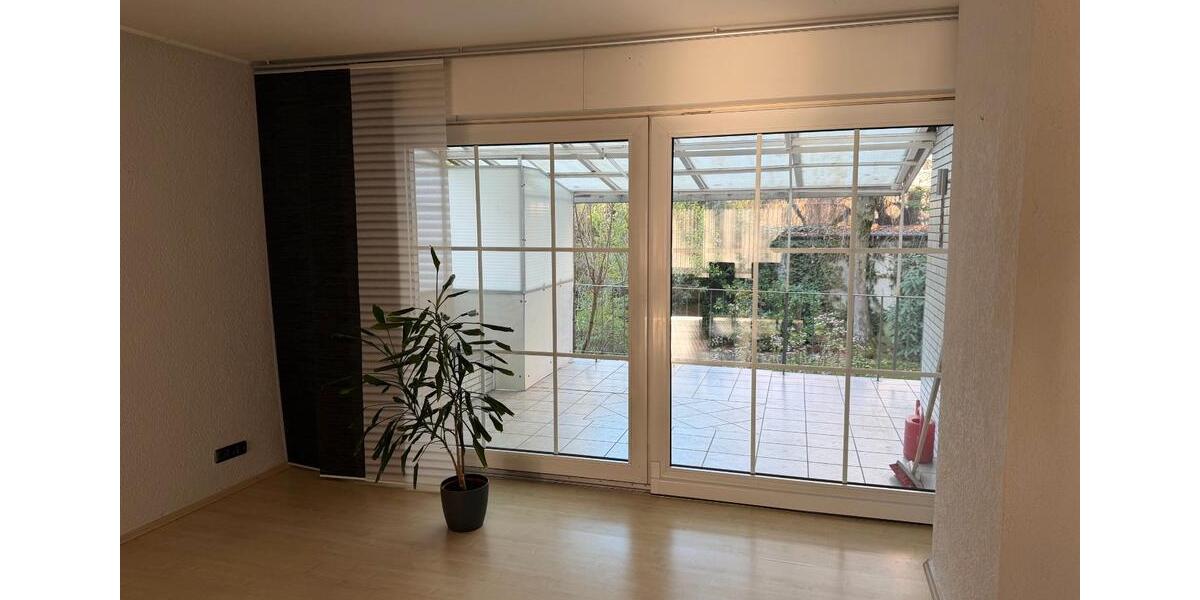 Erdgeschoßwohnung Gelsenkirchen Gelsenkirchen-Mitte - 3.5 Zimmer, 125 m&sup2;, 1.500&euro; | Angebot:26538381