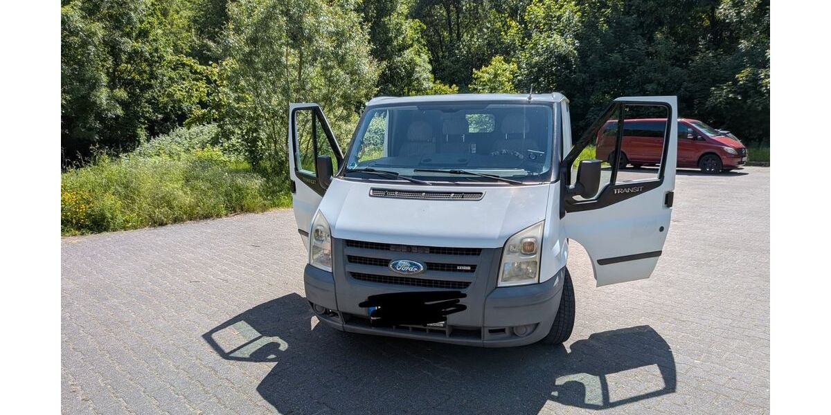 Ford Transit 192.000 km 4.200 &euro; Bochum 44879