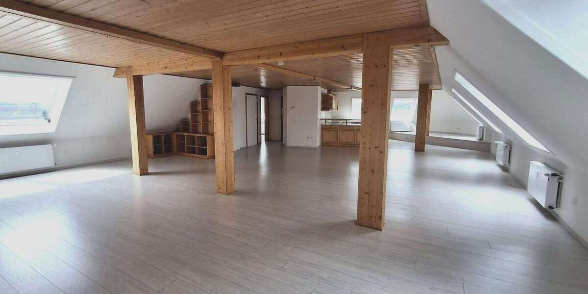Etagenwohnung Witten - 2 Zimmer, 90 m&sup2;, 720&euro; | Angebot:26623302